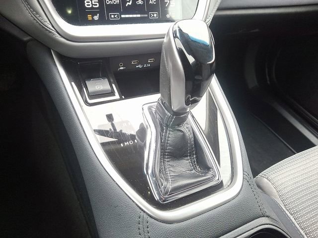 Certified 2022 Subaru Outback Premium image 15