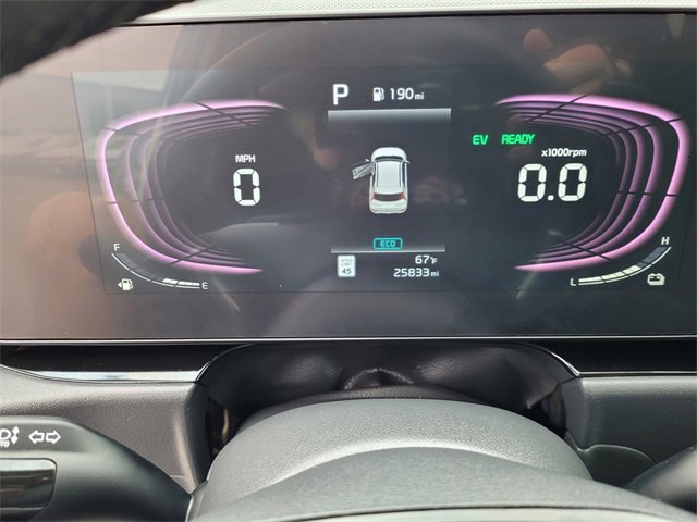 Used 2023 Kia Niro EX image 21