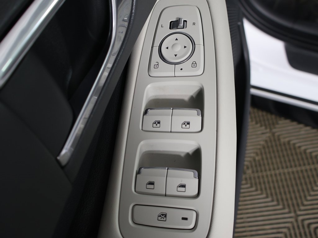 Used 2023 Hyundai Sonata SEL w/ Convenience Package image 34