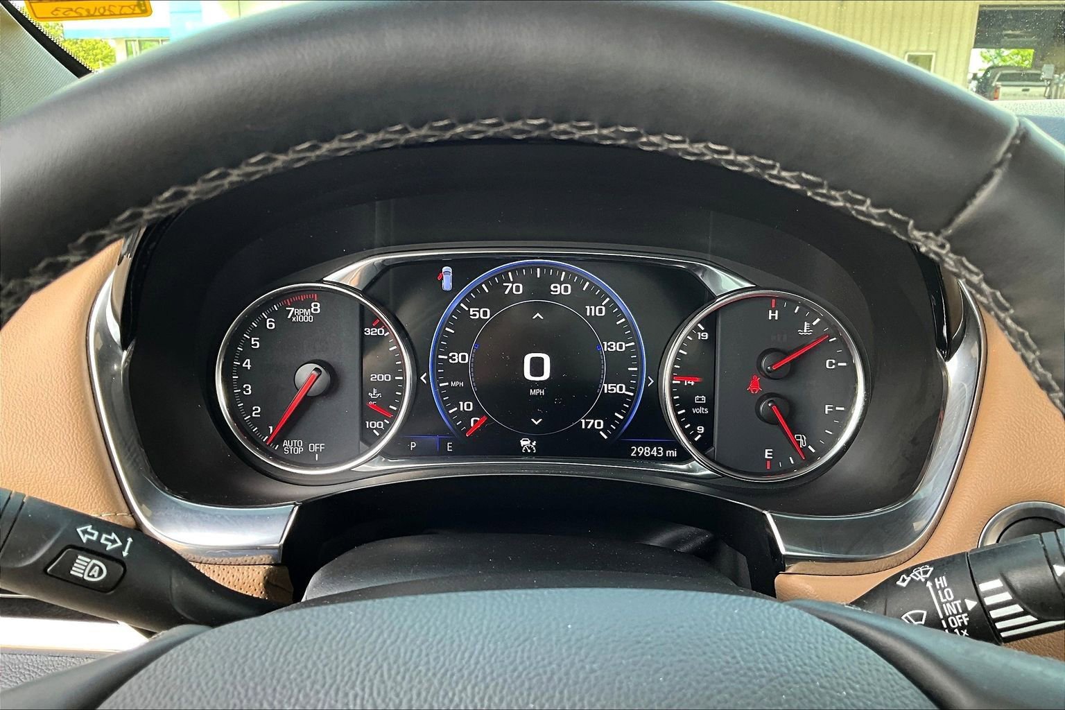 Used 2023 Chevrolet Traverse Premier image 21