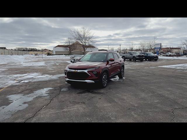 Used 2024 Chevrolet TrailBlazer LT w/ LT Cold Weather Package AWD/4WD image 4