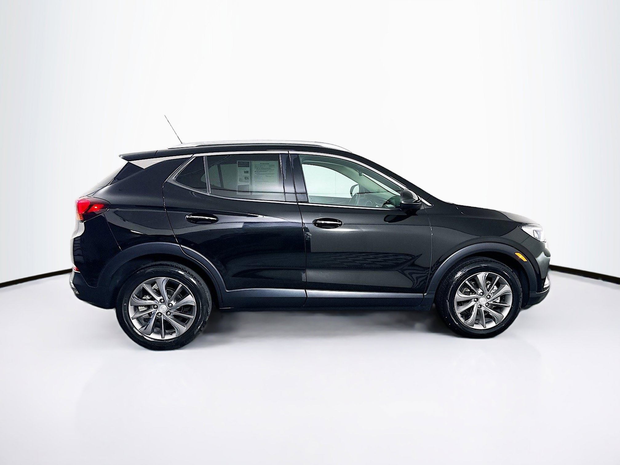 Used 2023 Buick Encore GX Essence w/ Experience Buick Package image 10