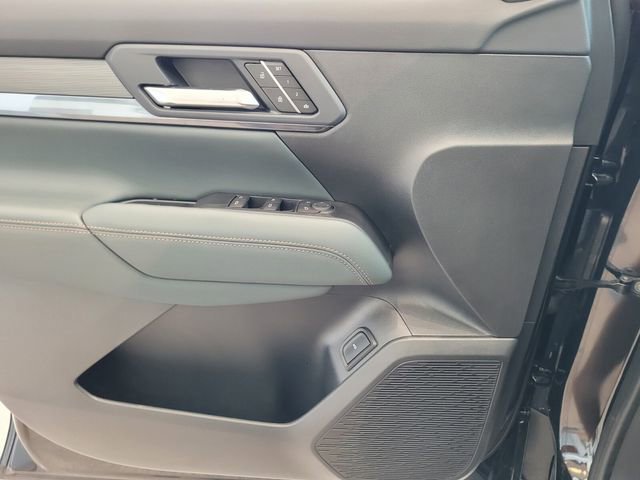 New 2026 GMC Terrain AT4 w/ Convenience Package III image 22