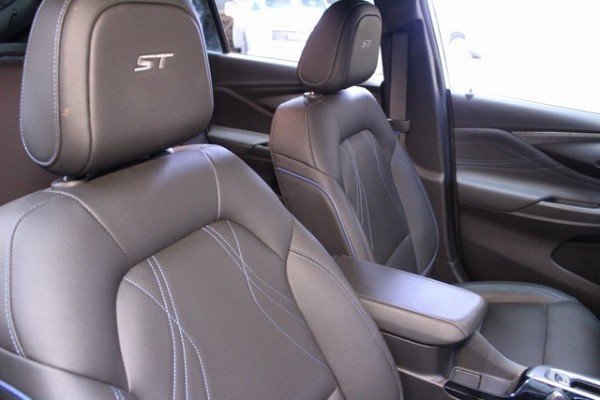 Used 2025 Buick Envista Sport Touring image 11