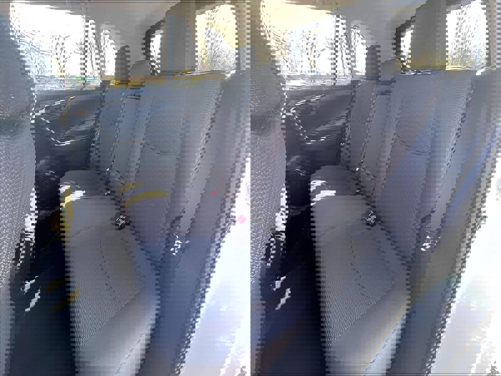 Used 2020 Toyota RAV4 LE w/ All Weather Liner Package image 15