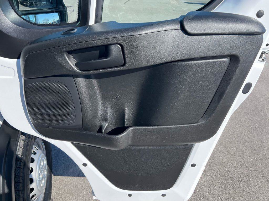 Used 2024 RAM ProMaster 2500 image 24