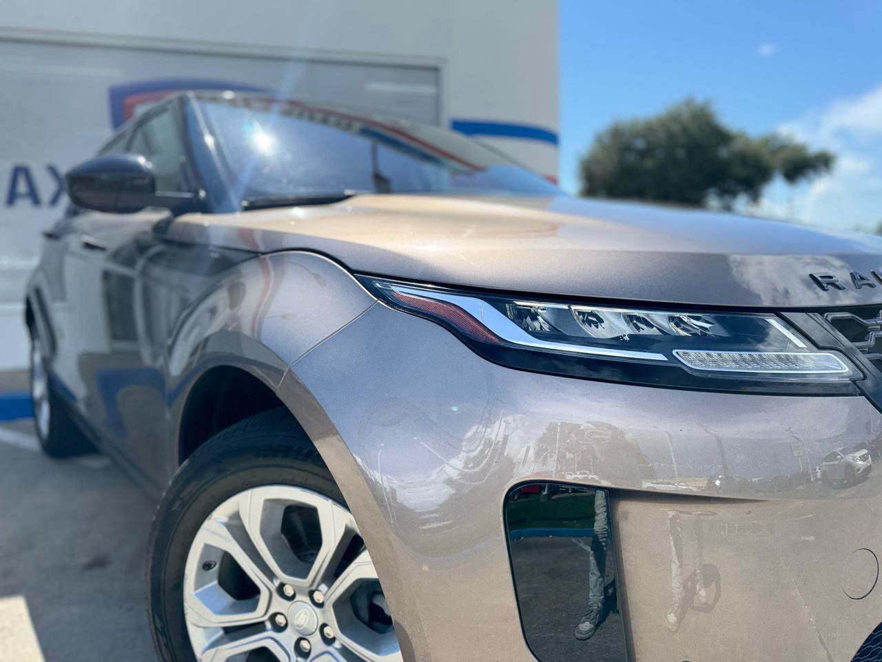 Used 2020 Land Rover Range Rover Evoque S AWD/4WD image 20