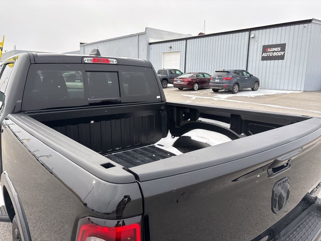 Used 2021 RAM 1500 Laramie w/ Night Edition image 11