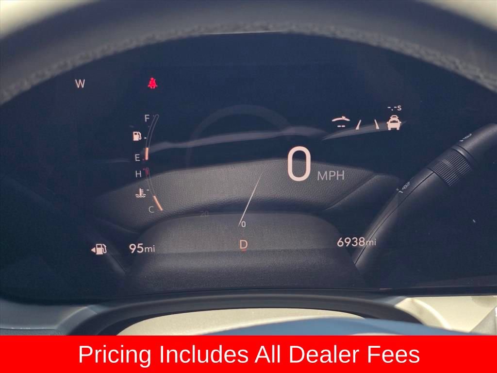 Used 2025 Buick Encore GX Avenir w/ Avenir Technology Package AWD/4WD image 18