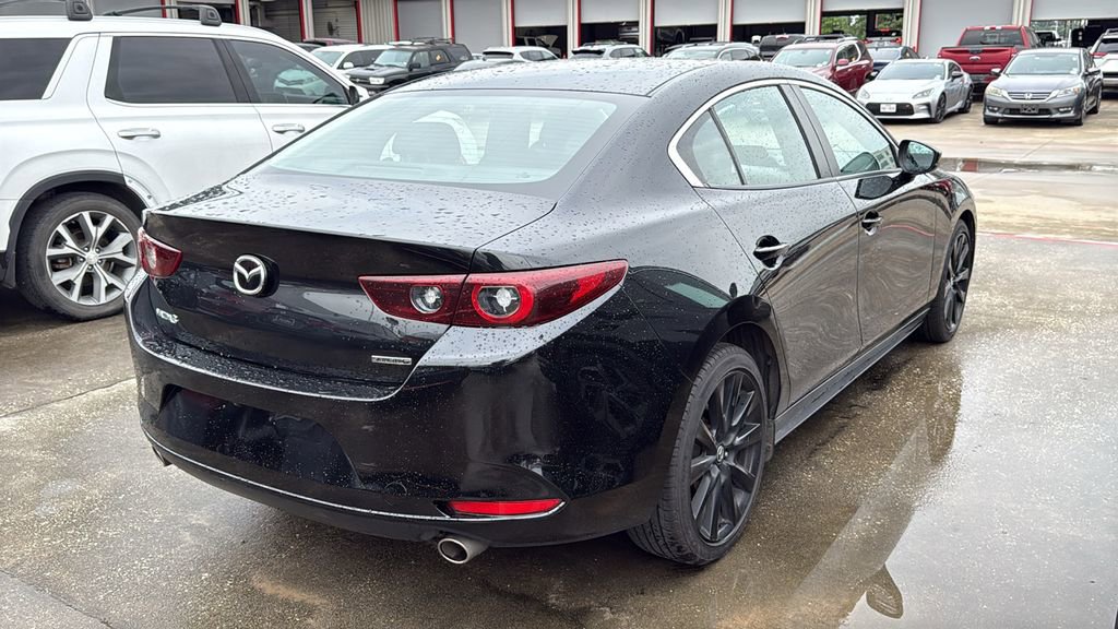 Used 2024 MAZDA MAZDA3 s FWD image 3