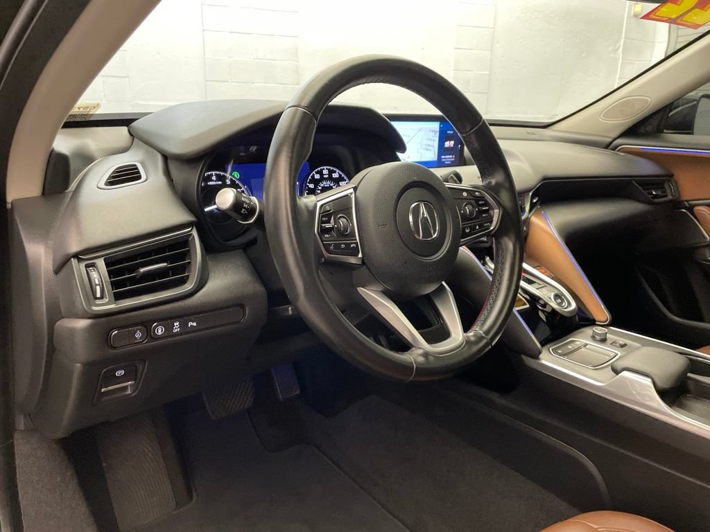 Used 2022 Acura TLX w/ Technology Package FWD image 11