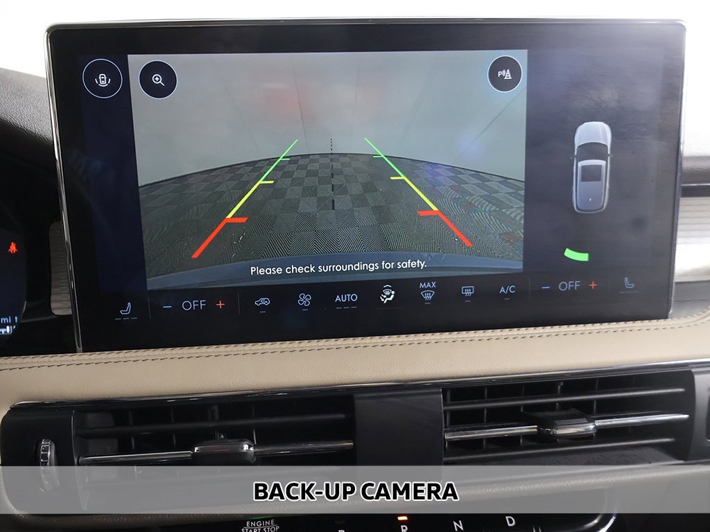 Used 2023 Lincoln Corsair AWD w/ Towing Package image 5