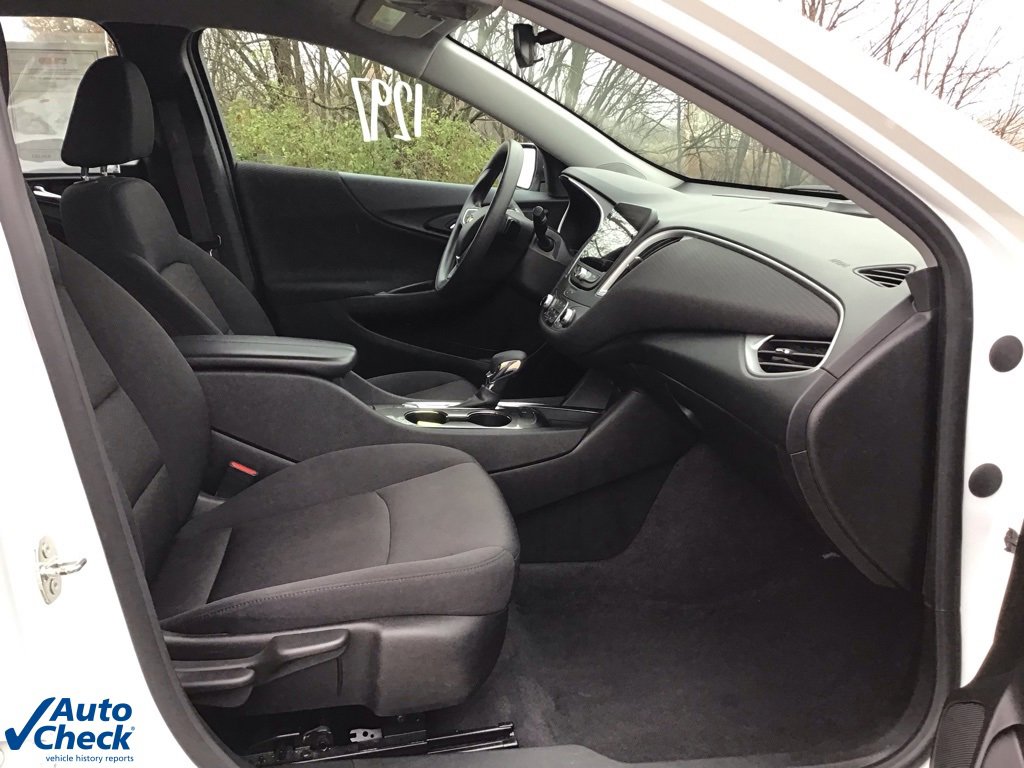 Used 2024 Chevrolet Malibu LT image 21