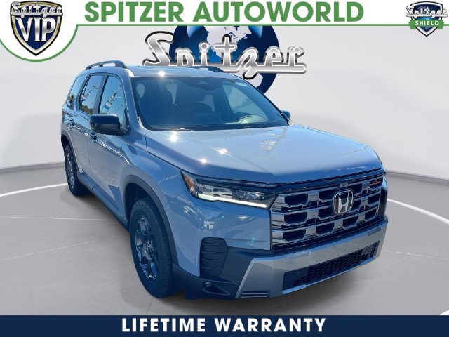New 2026 Honda Pilot TrailSport image 1