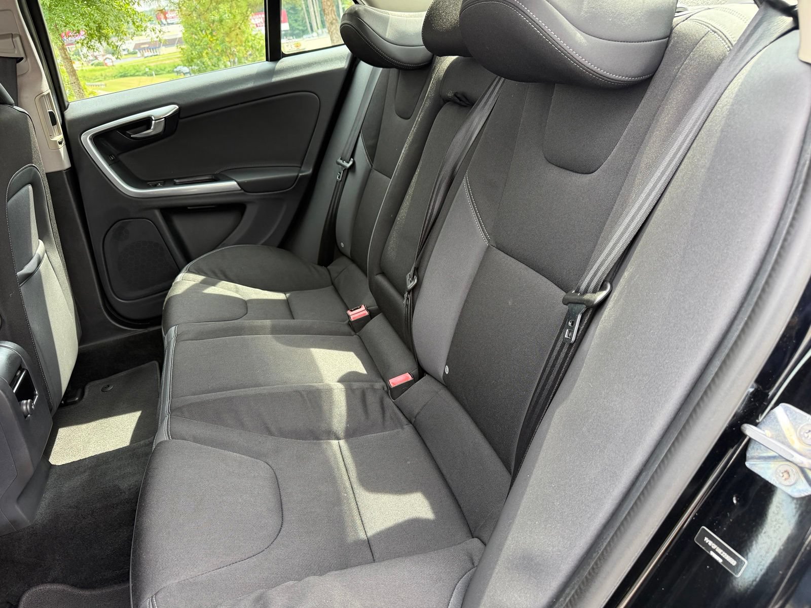 Used 2014 Volvo S60 T5 FWD image 39