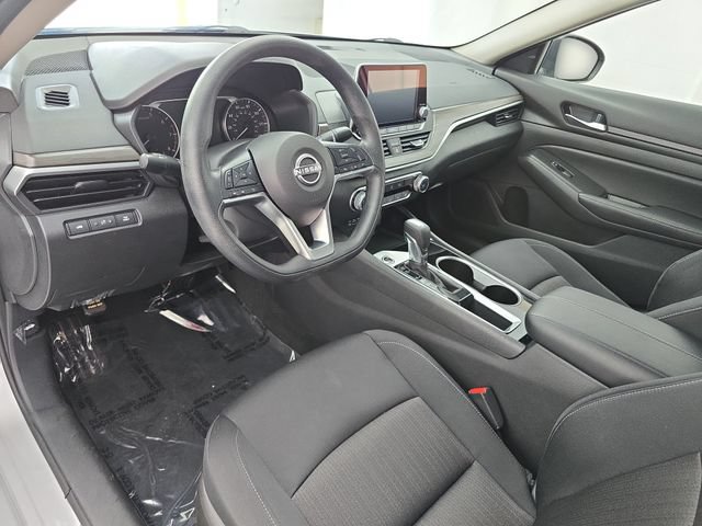 Certified 2024 Nissan Altima 2.5 SV FWD image 15