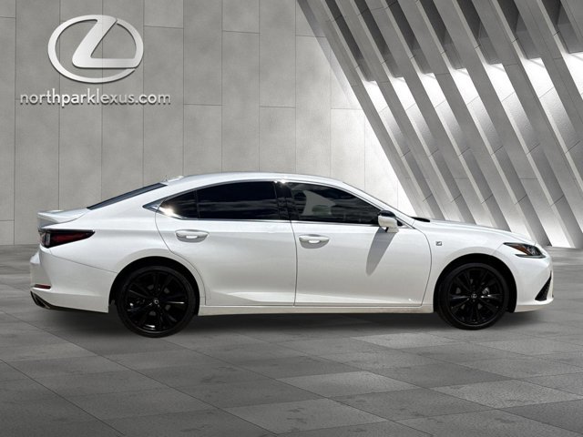 Certified 2023 Lexus ES 350 F Sport w/ Accessory Package (Z2) FWD image 4