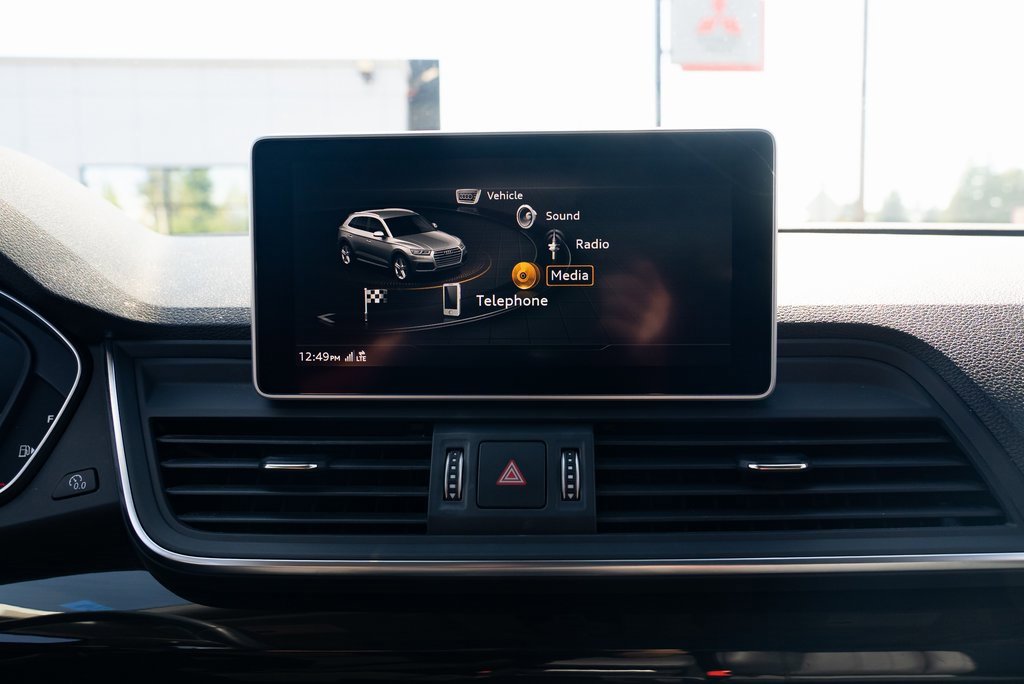 Used 2020 Audi Q5 2.0T Premium Plus w/ Premium Plus Package image 13