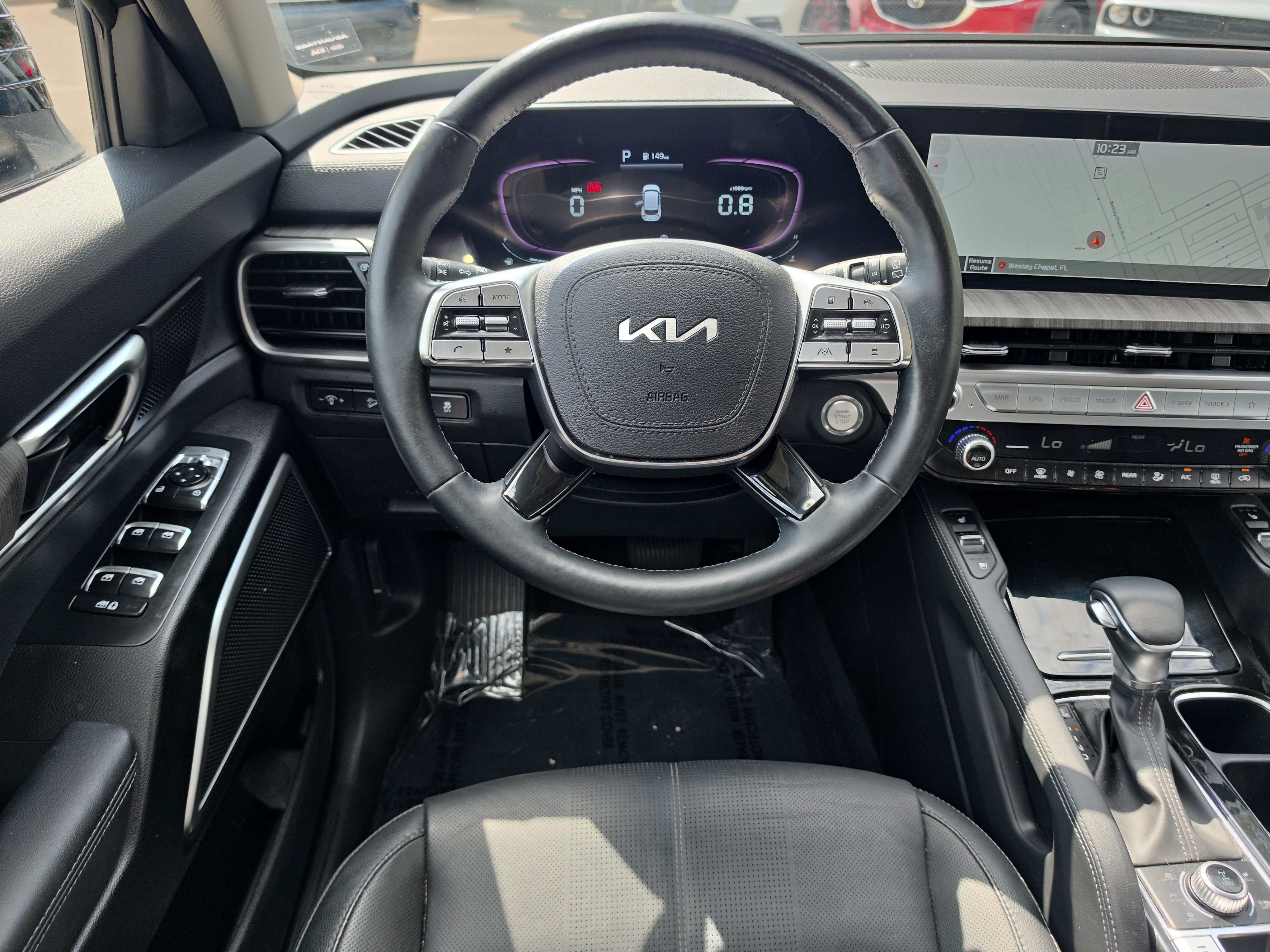 Used 2023 Kia Telluride EX w/ EX Captain's Chair Package AWD/4WD image 14