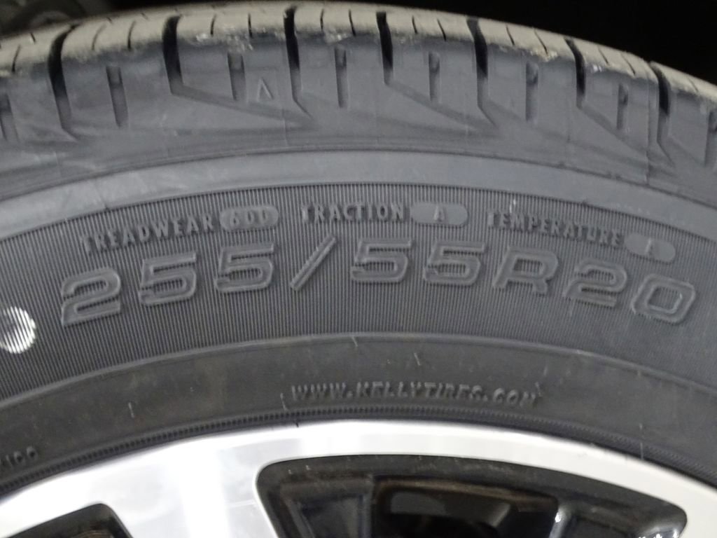 Used 2022 Ford Explorer ST-Line w/ Class IV Trailer Tow Package image 40