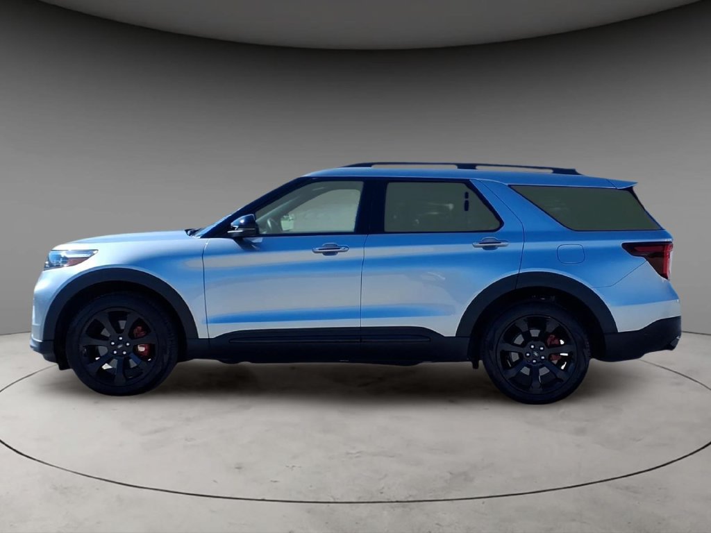Used 2022 Ford Explorer ST w/ Equipment Group 401A AWD/4WD image 16
