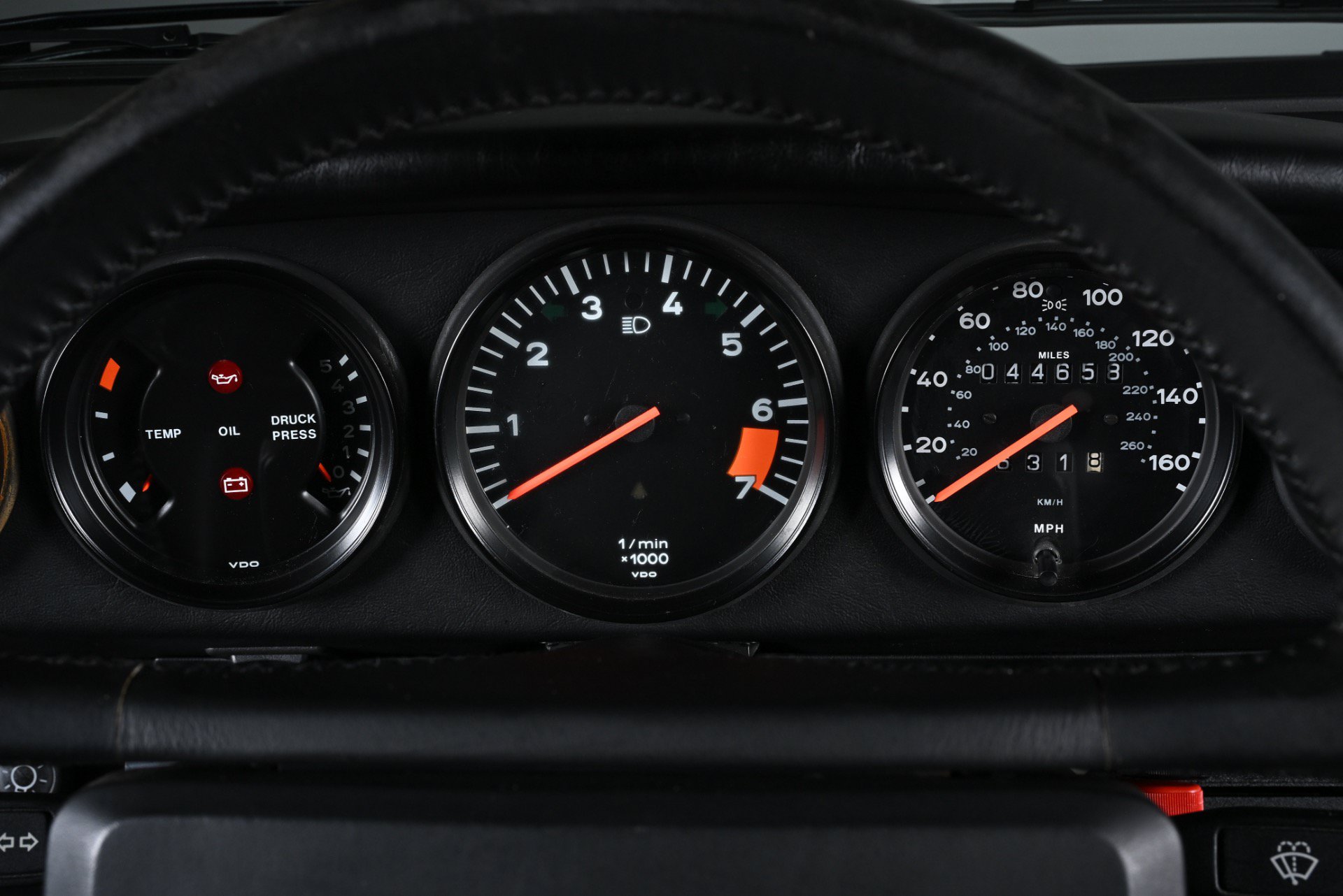 Used 1988 Porsche 911 Carrera RWD image 21