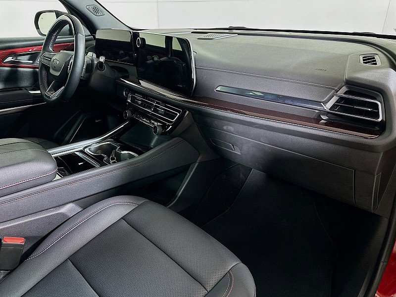 Used 2024 Chevrolet Traverse Z71 w/ Enhanced Driving Package image 28