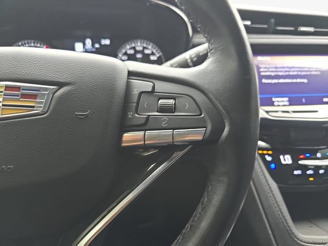 Used 2023 Cadillac XT6 Premium Luxury w/ LPO, Floor Liner Package FWD image 18