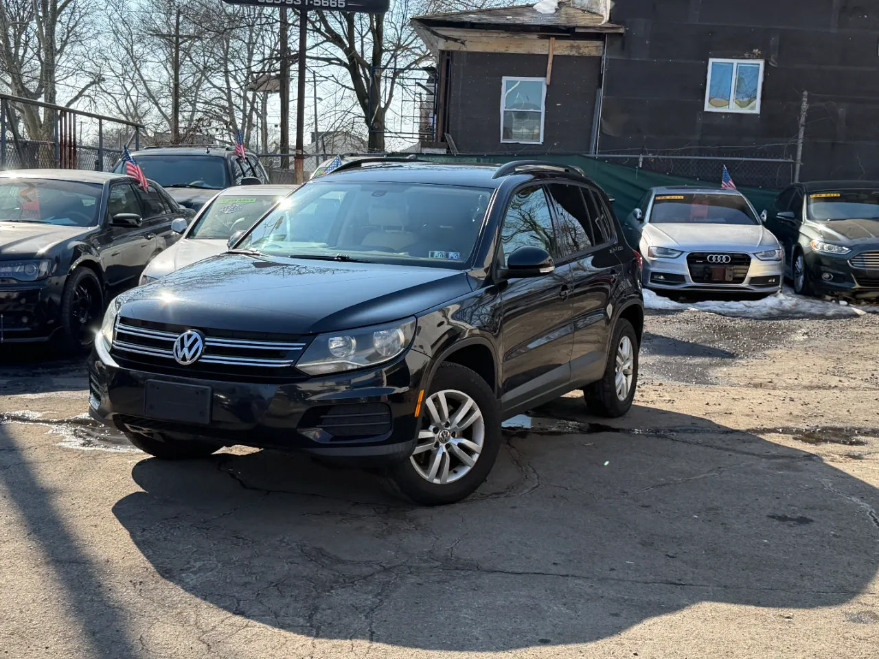 Used 2016 Volkswagen Tiguan S AWD/4WD image 4