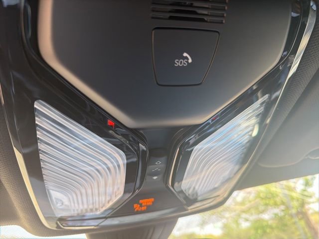 Used 2021 BMW X5 sDrive40i w/ M Sport Package image 11