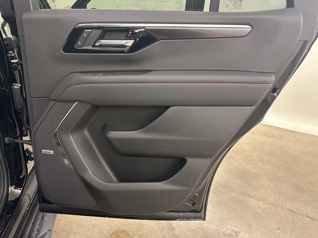 New 2026 Chevrolet Tahoe RST w/ RST Capability Package AWD/4WD image 18