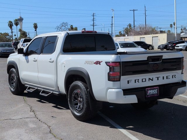 Used 2025 Nissan Frontier PRO-4X w/ Pro Convenience Package image 8