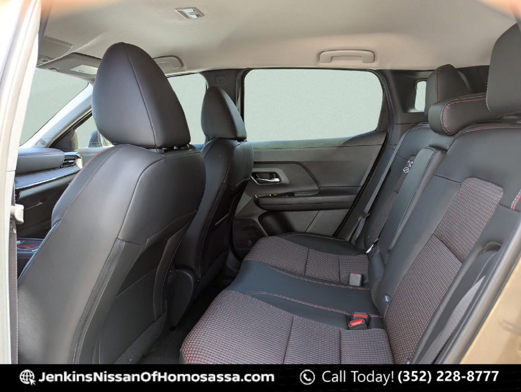 New 2026 Nissan Kicks SR FWD image 27