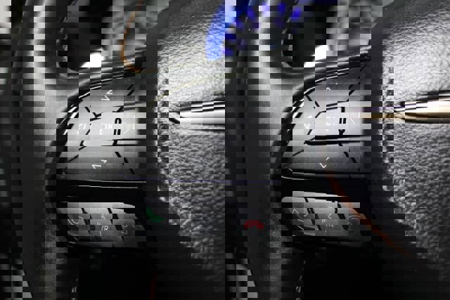 Used 2016 Chrysler 300 S image 18