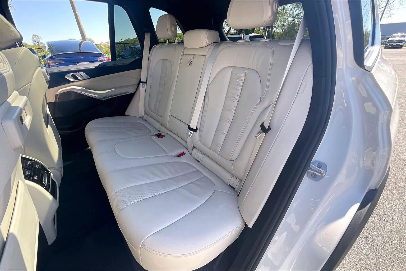 Used 2020 BMW X5 sDrive40i w/ Convenience Package RWD image 21