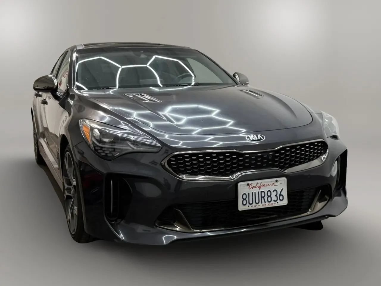 Used 2021 Kia Stinger GT2 AWD/4WD image 2