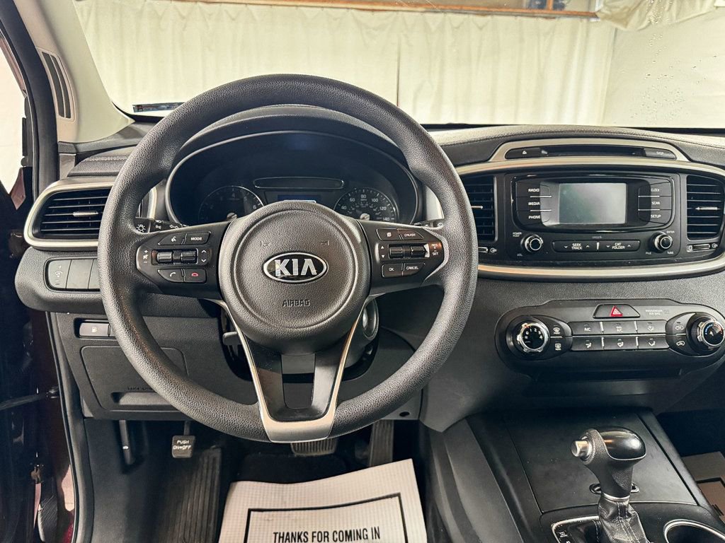 Used 2017 Kia Sorento LX image 13