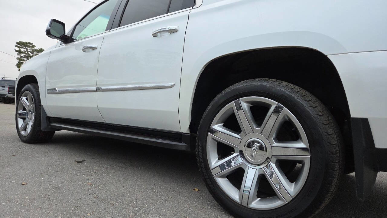 Used 2016 Cadillac Escalade ESV Premium image 8