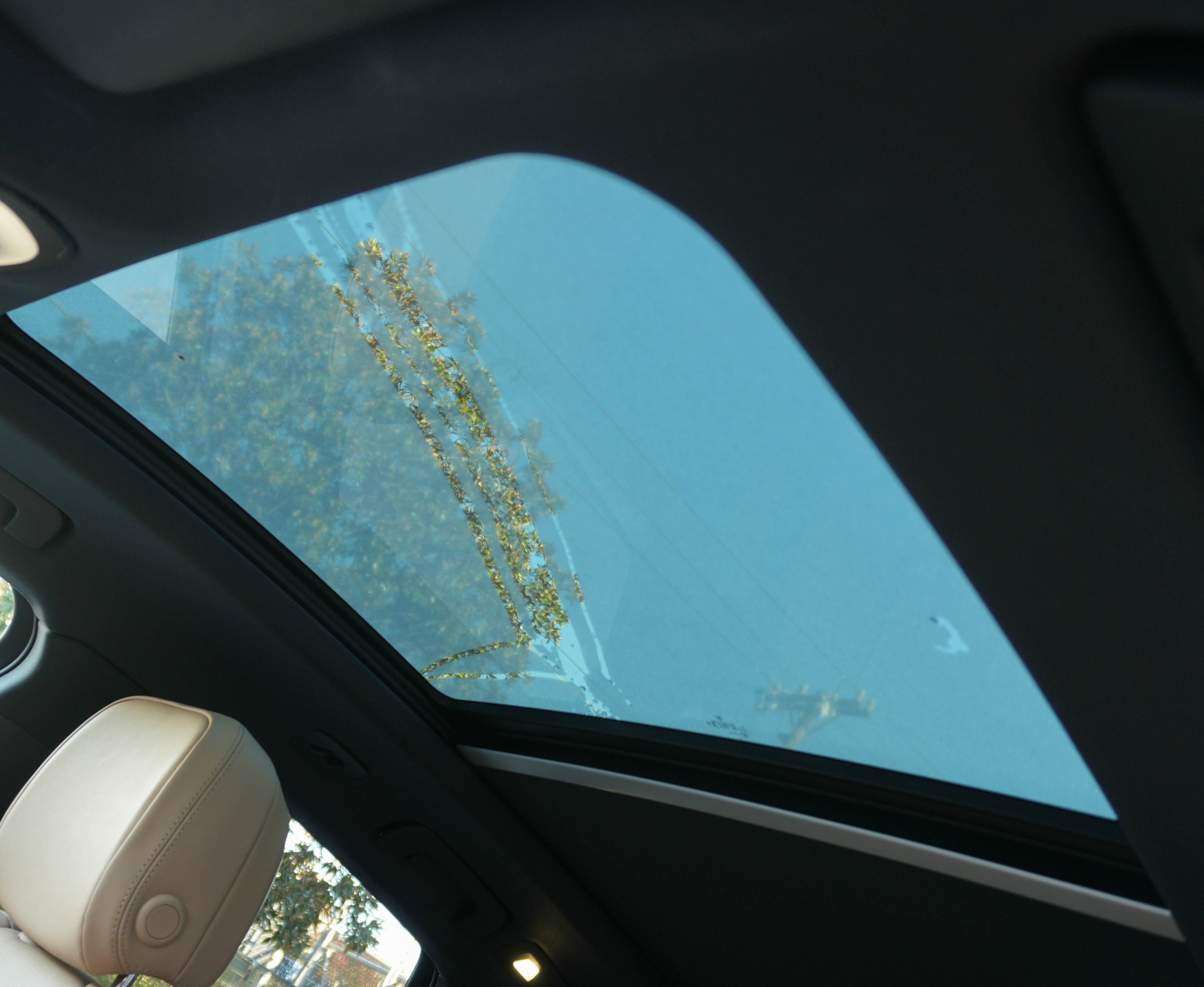 Used 2024 Porsche Macan image 15