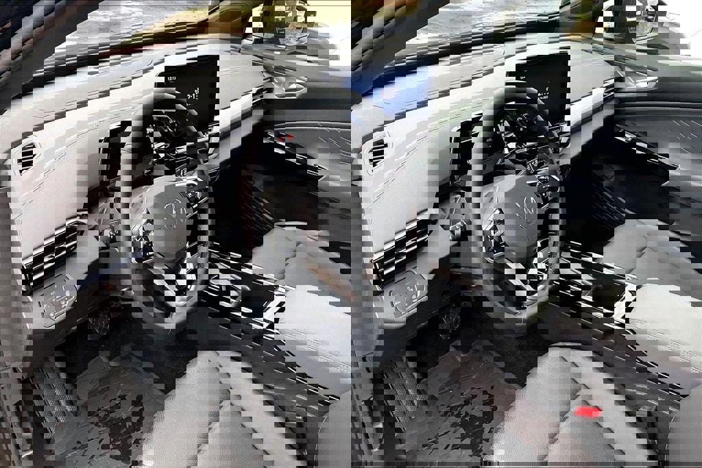 Certified 2023 Volkswagen ID.4 Pro S Plus image 14