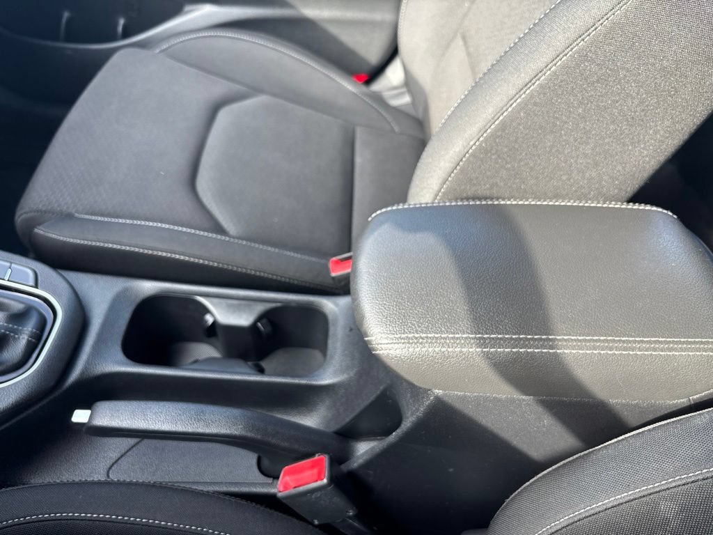 Used 2019 Hyundai Elantra GT FWD image 21