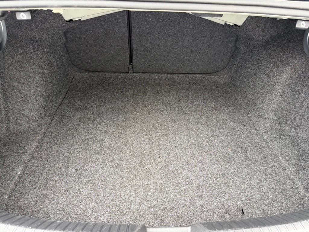 Used 2024 Volkswagen Jetta S FWD image 27