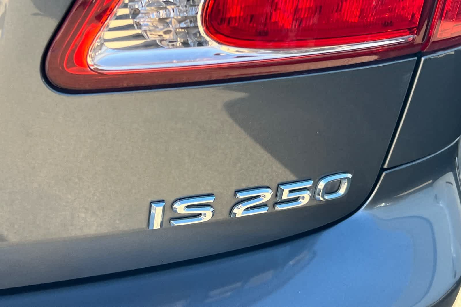 Used 2012 Lexus IS 250 w/ Premium Pkg Value Edition RWD image 7