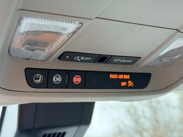 Used 2022 Chevrolet Equinox LS image 17