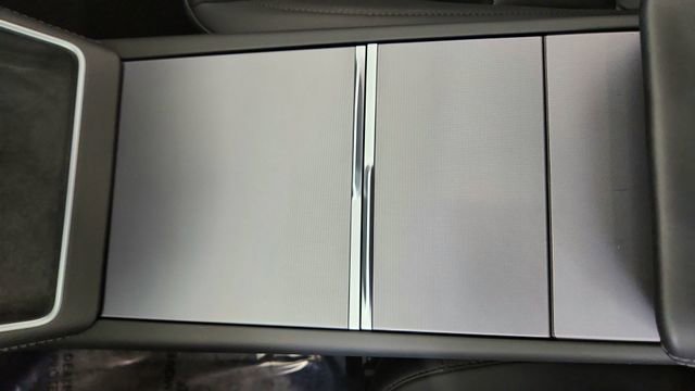 Used 2026 Tesla Model Y Long Range image 47