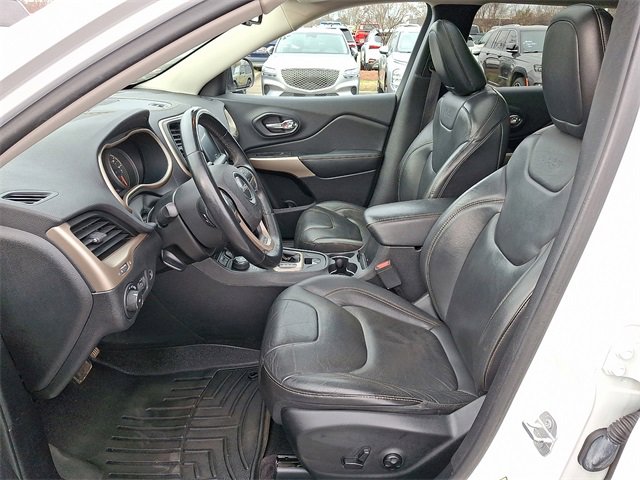 Used 2018 Jeep Cherokee Limited image 10