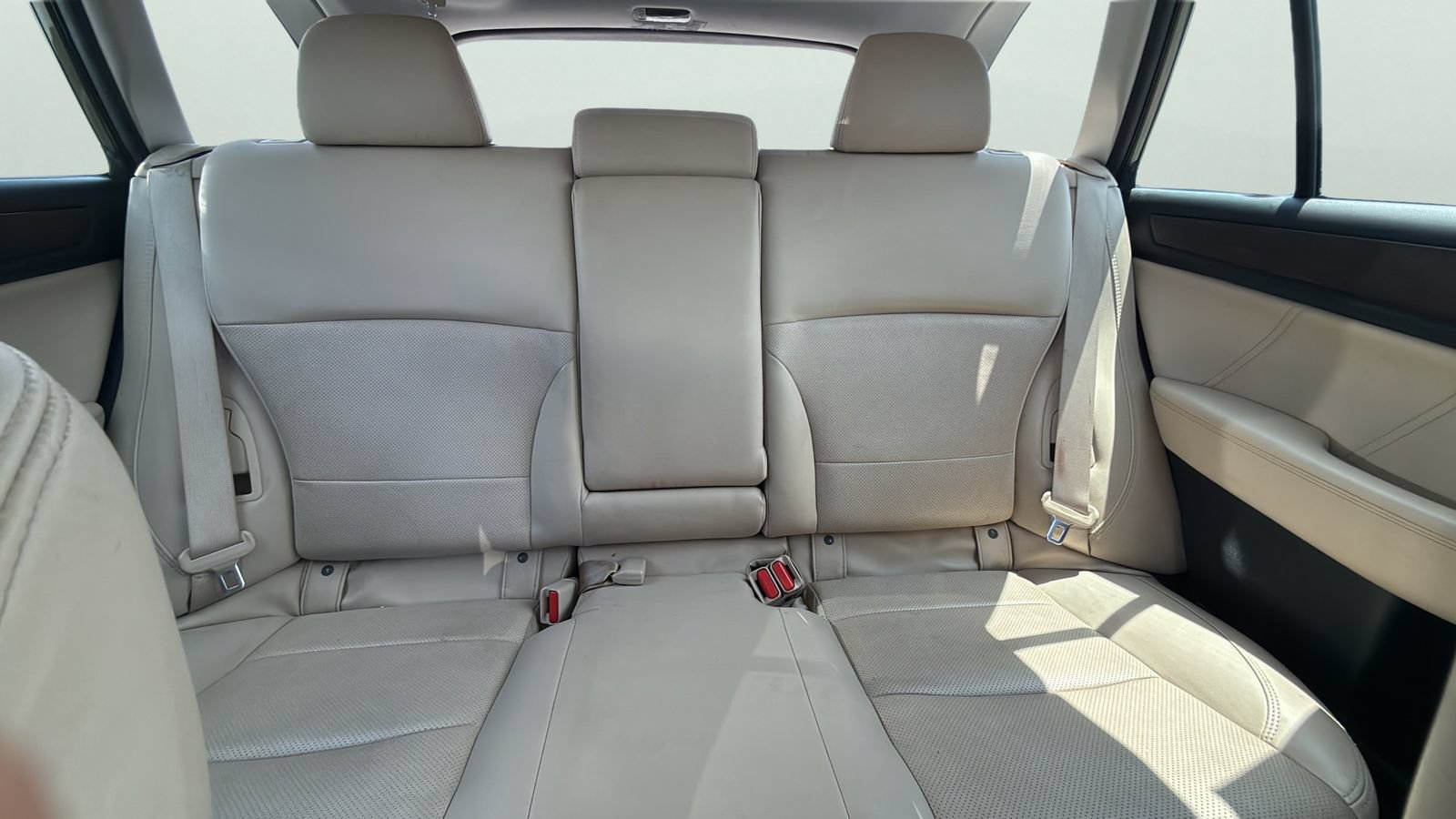 Used 2018 Subaru Outback 2.5i Limited AWD/4WD image 25