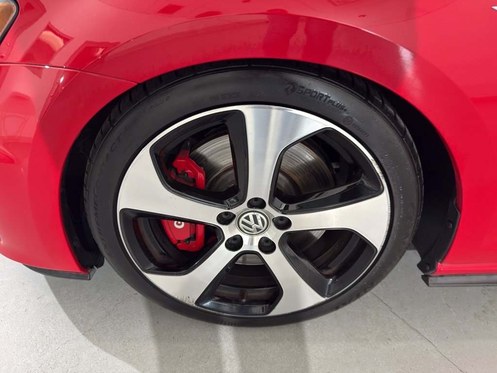 Used 2016 Volkswagen GTI SE image 4