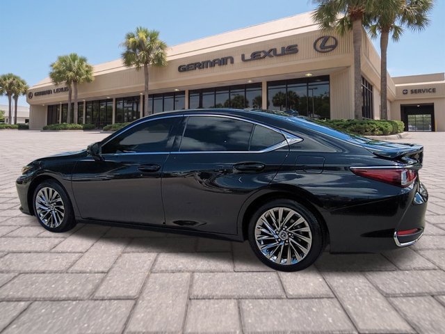 Certified 2025 Lexus ES 300h w/ Technology Package FWD image 6