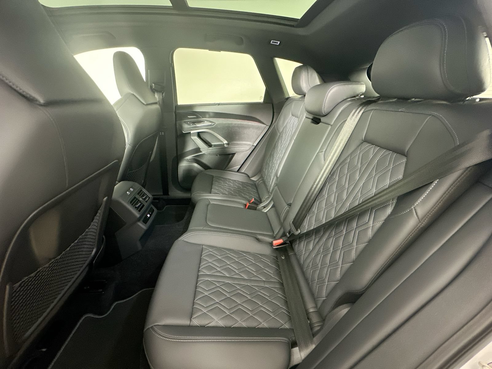 New 2026 Audi SQ5 Premium Plus AWD/4WD image 39